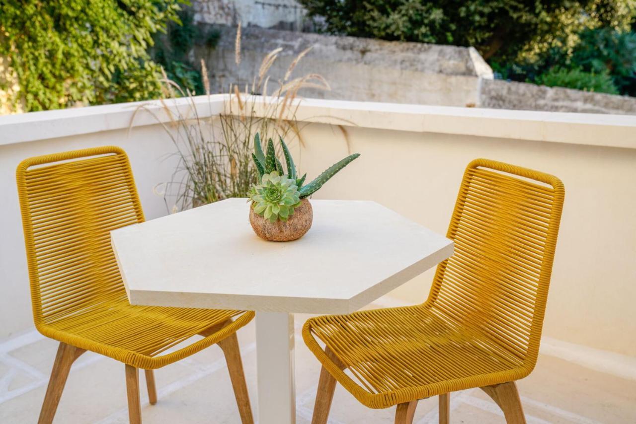 Palazzo Vico Bianco Raro Villas Homes Collection أوستوني المظهر الخارجي الصورة